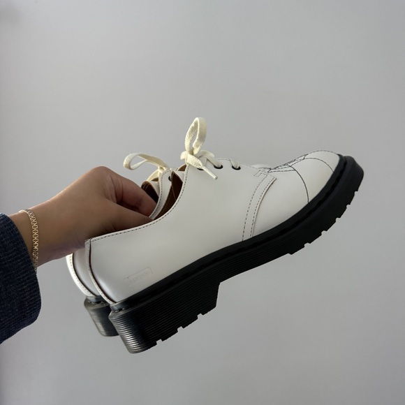 SUPREME x DR. MARTENS 1461 in Spiderweb White - Picture 2 of 8